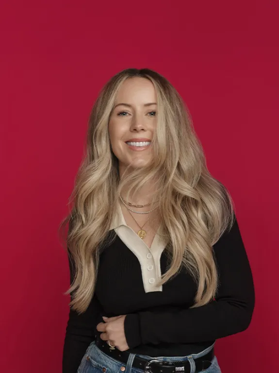 Nikki Lee portrait photo on a dark red background